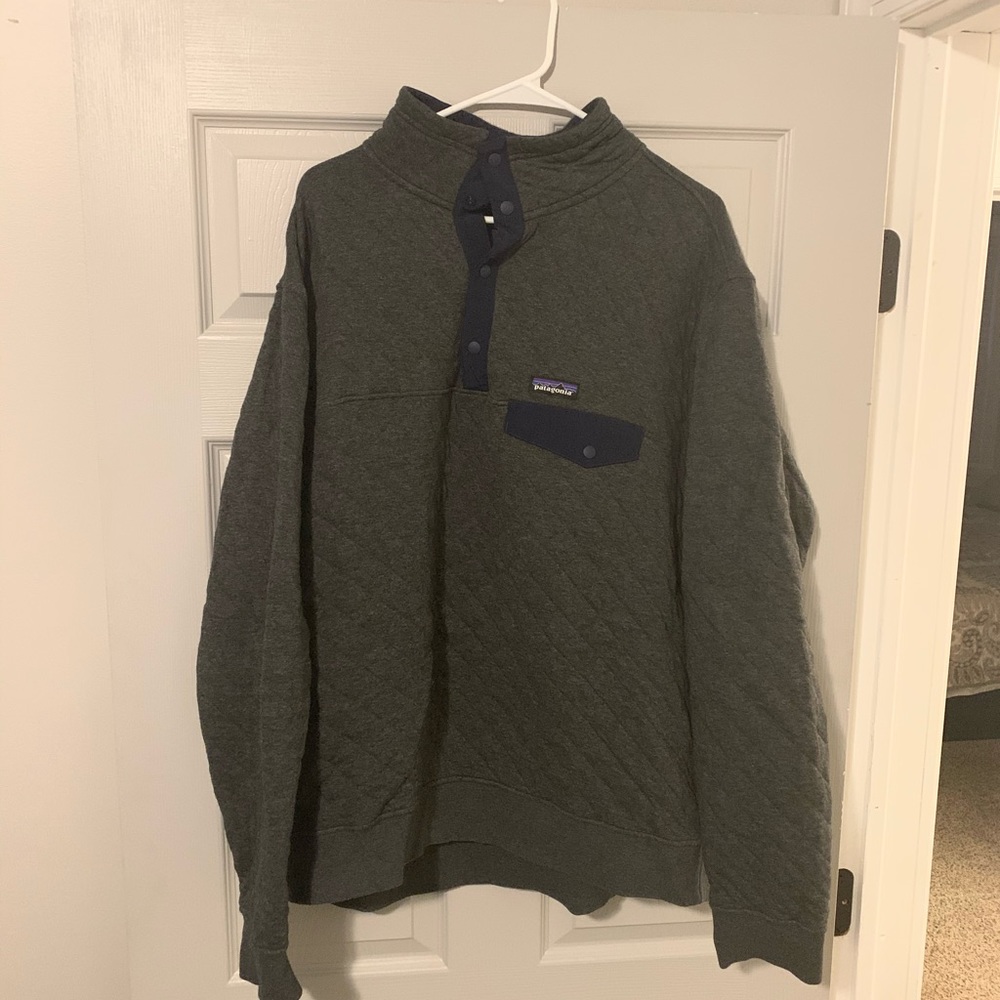 Patagonia quilted quarter snap